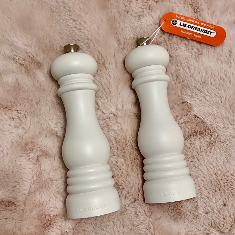 Le Creuset Matte White Salt & Pepper Mills